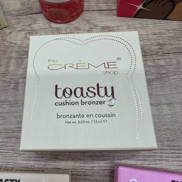 Bundle Of The Creme Shop Eyeshadows Palettes, Towelettes, Moisturizer, Mask Skin - Picture 2 of 12